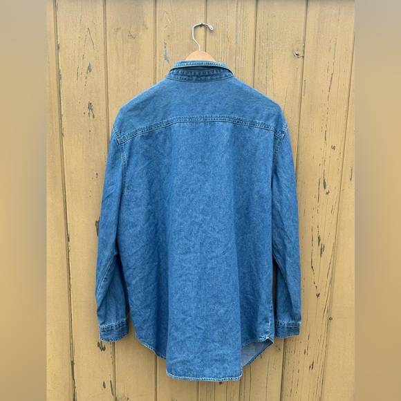 Vtg Denim Shirt with Cardinal Embroidery L - Picture 2 of 4